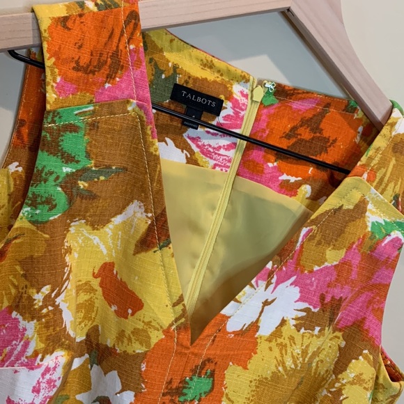 NWOT…TALBOTS Mod 60’s style sheath dress - Picture 2 of 7